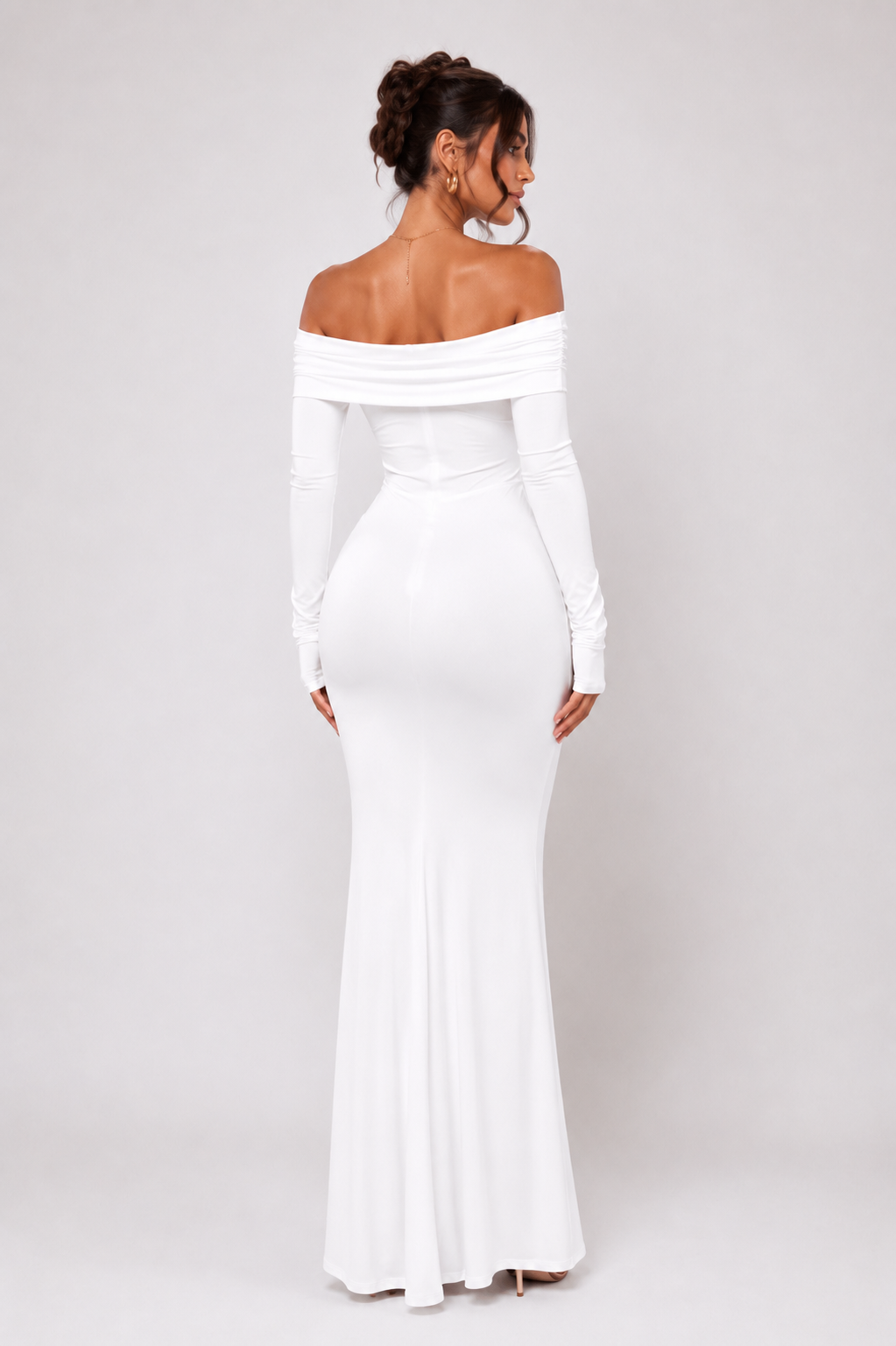 Off-Shoulder Elegance Maxi Dress