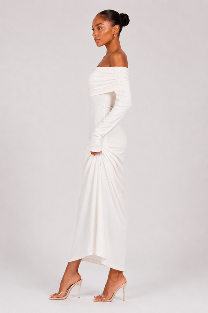Off-Shoulder Elegance Maxi Dress