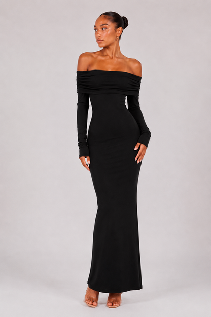 Off-Shoulder Elegance Maxi Dress